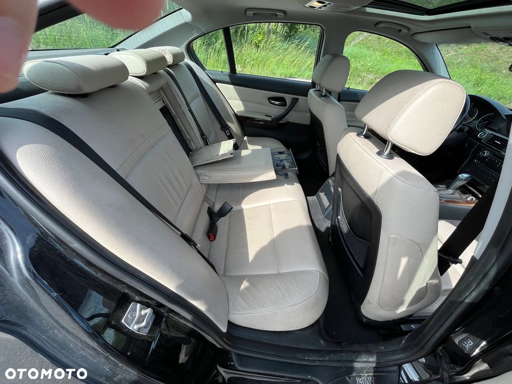 BMW Seria 3 - 34