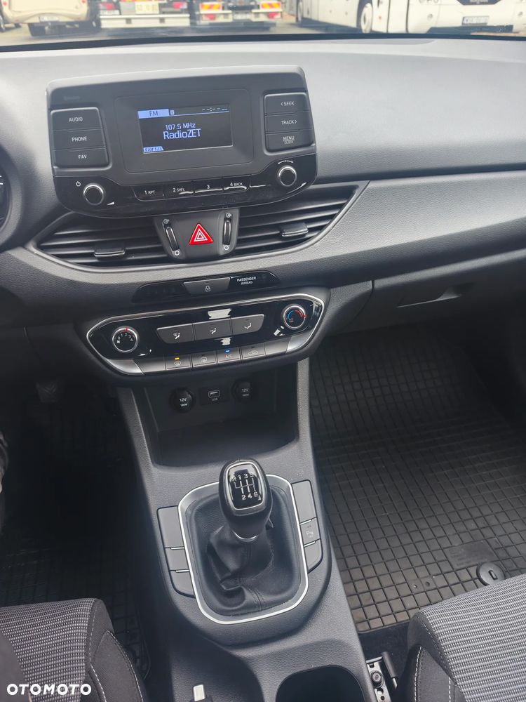 Hyundai i30 - 17