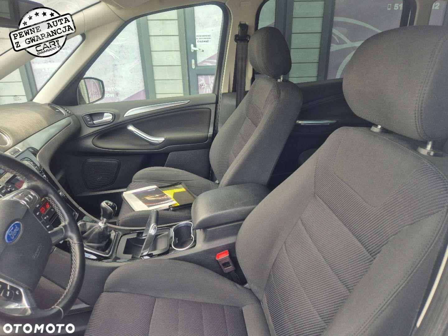 Ford S-Max - 12