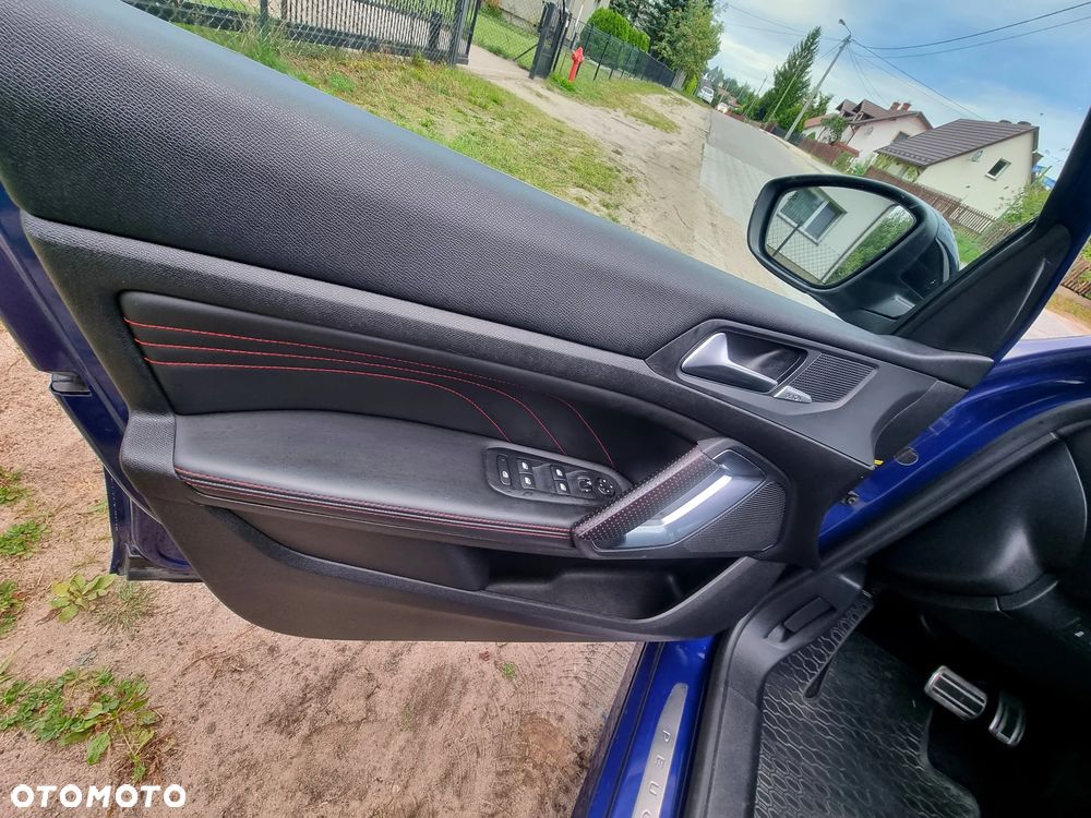 Peugeot 308 - 16