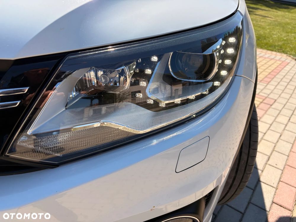 Volkswagen Tiguan 2.0 TDI 4Mot R-Style - 35