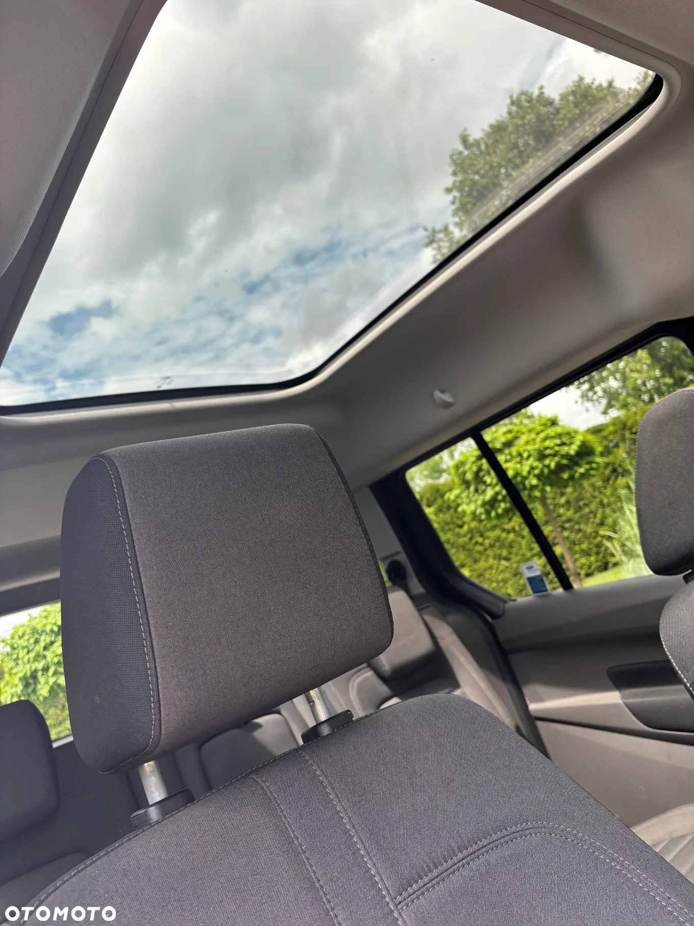 Ford Tourneo Connect Gr 1.5 TDCi Titanium - 16