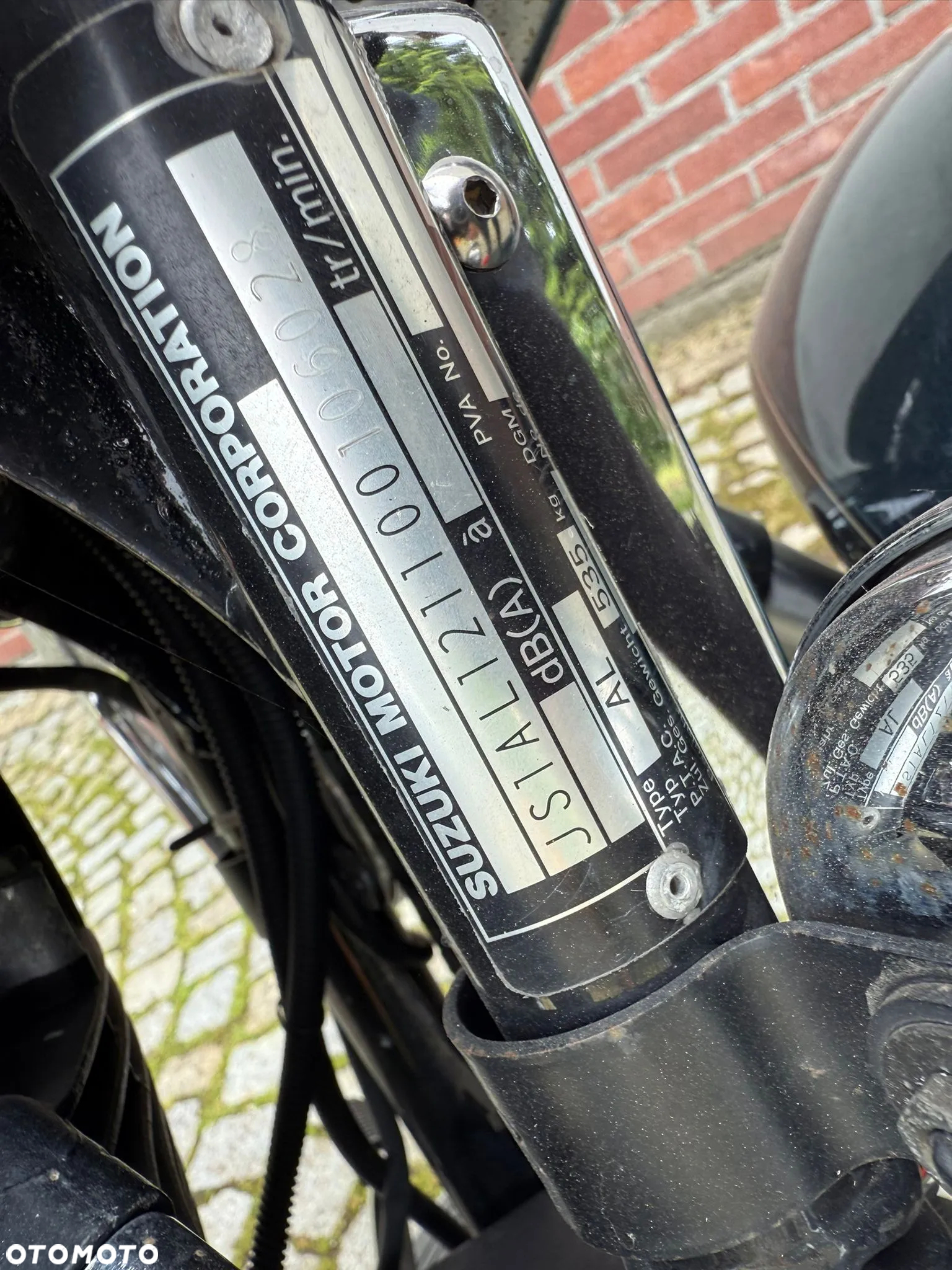 Suzuki VL 1500 Intruder LC - Boulevard C90 - 12