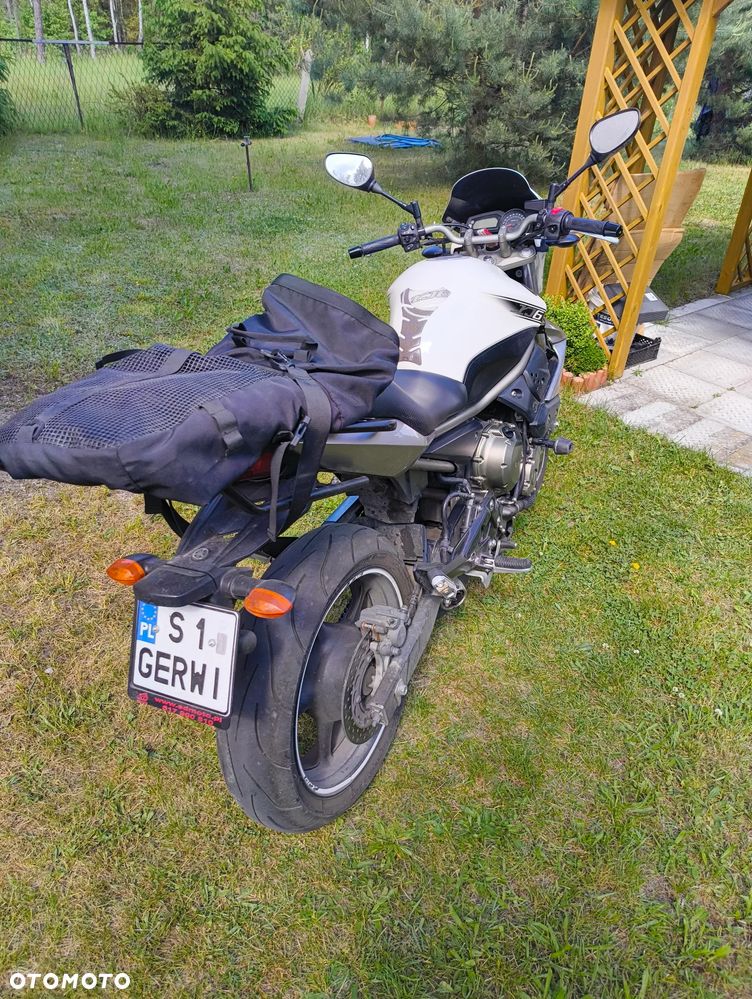 Yamaha XJ - 8