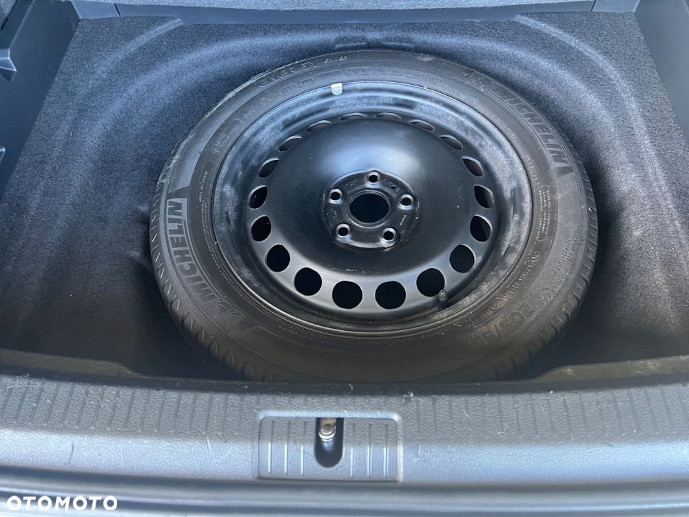 Volkswagen Golf VII 1.6 TDI BMT Comfortline - 9