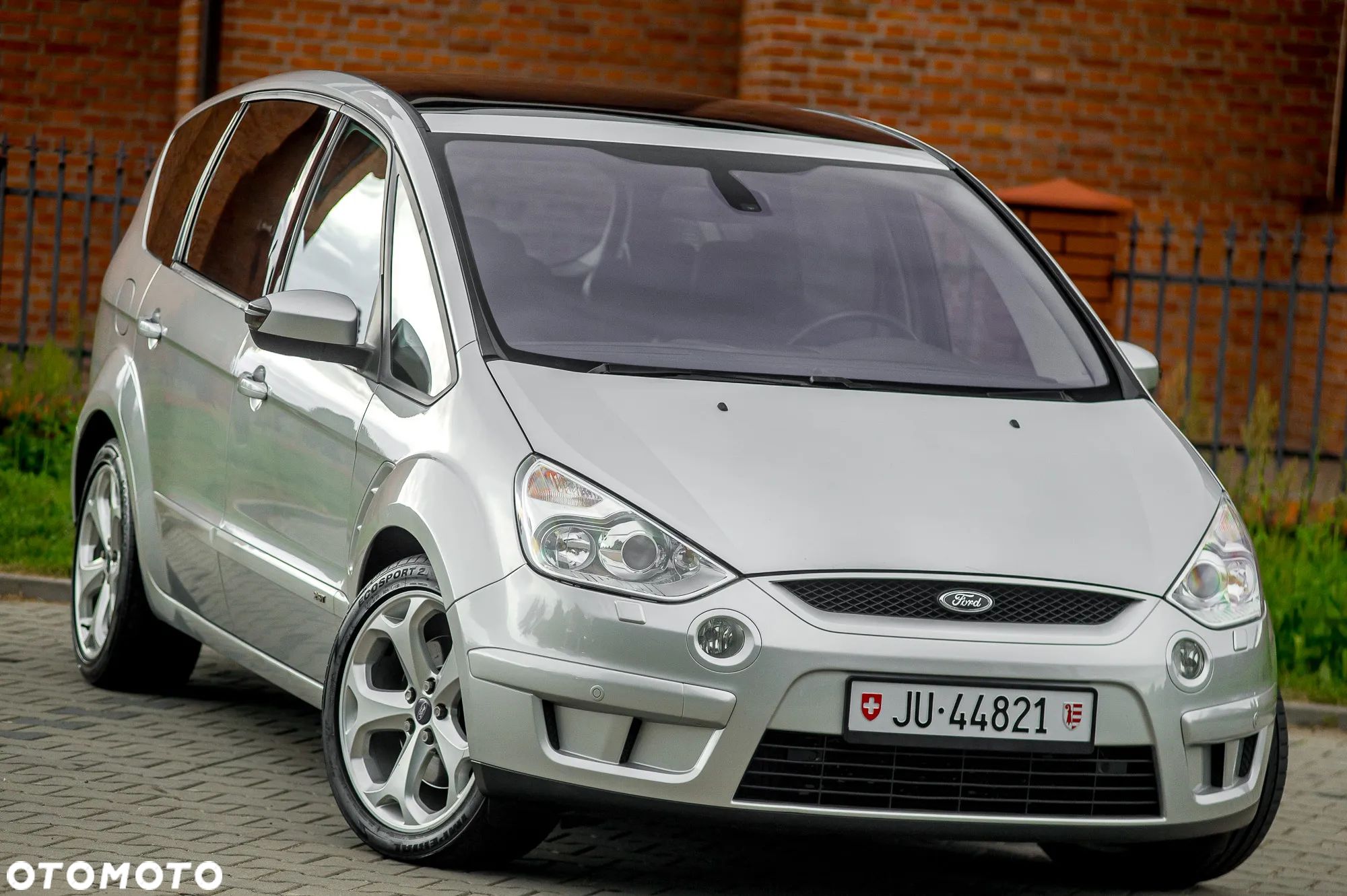 Ford S-Max 2.5 Titanium - 1