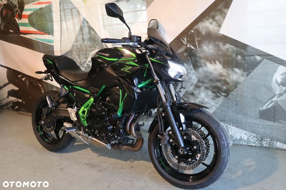 Kawasaki Z 650 - 15
