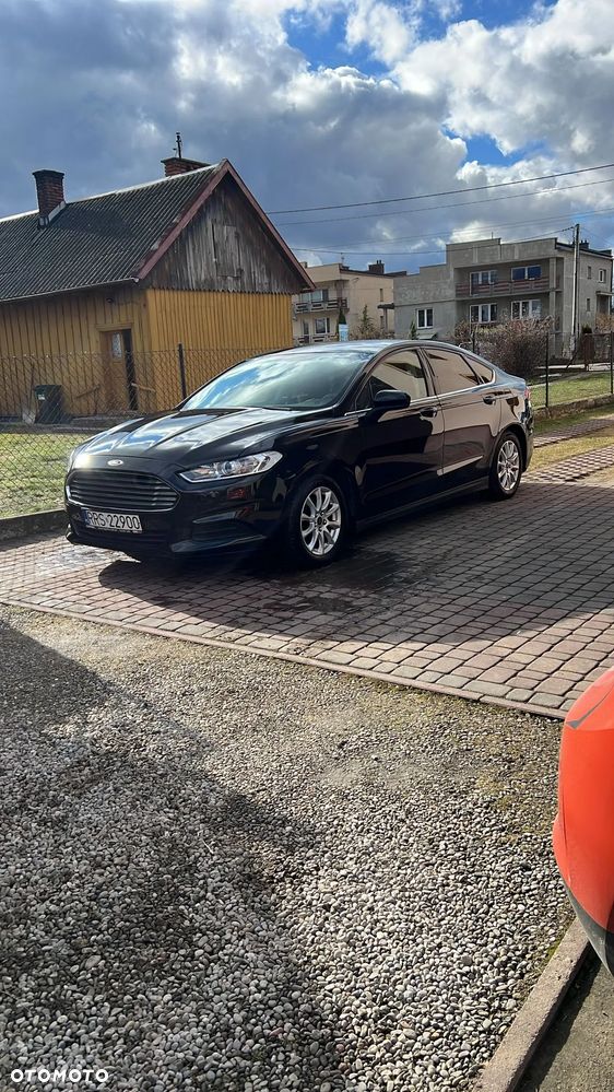 Ford Fusion - 2