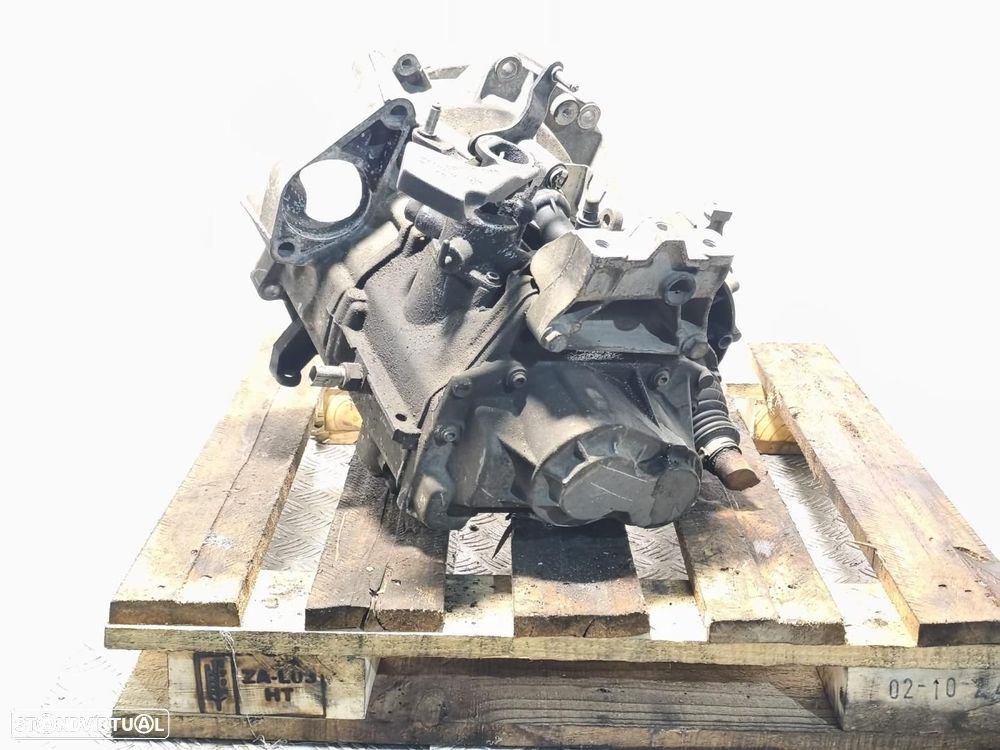 Caixa de velocidades manual VW GOLF V (1K1) 1.6 FSI GVV MOTOR BLF - 4