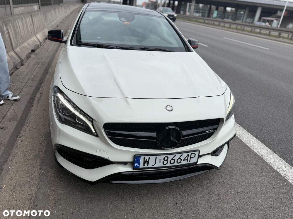 Mercedes-Benz CLA - 1