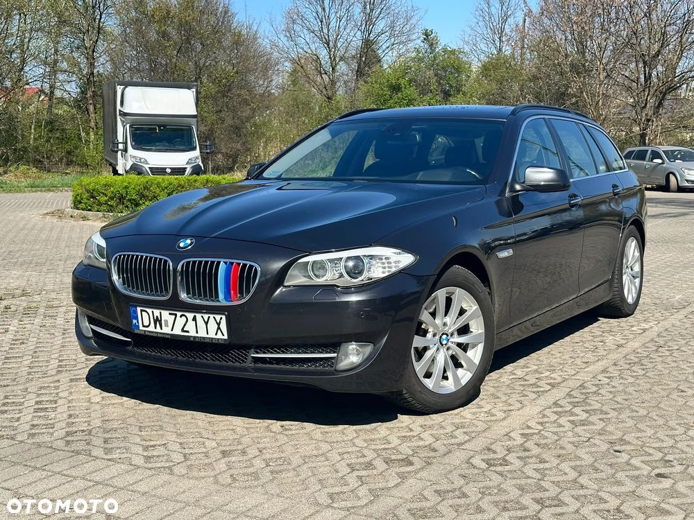 BMW Seria 5 525d Sport-Aut - 3