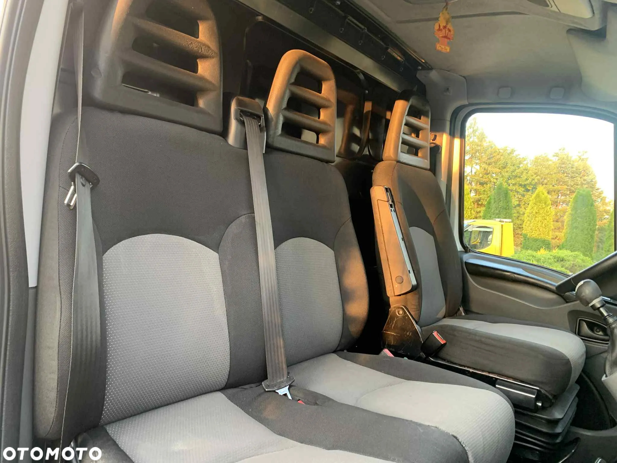 Iveco Daily 35C15 L3H3 - 31