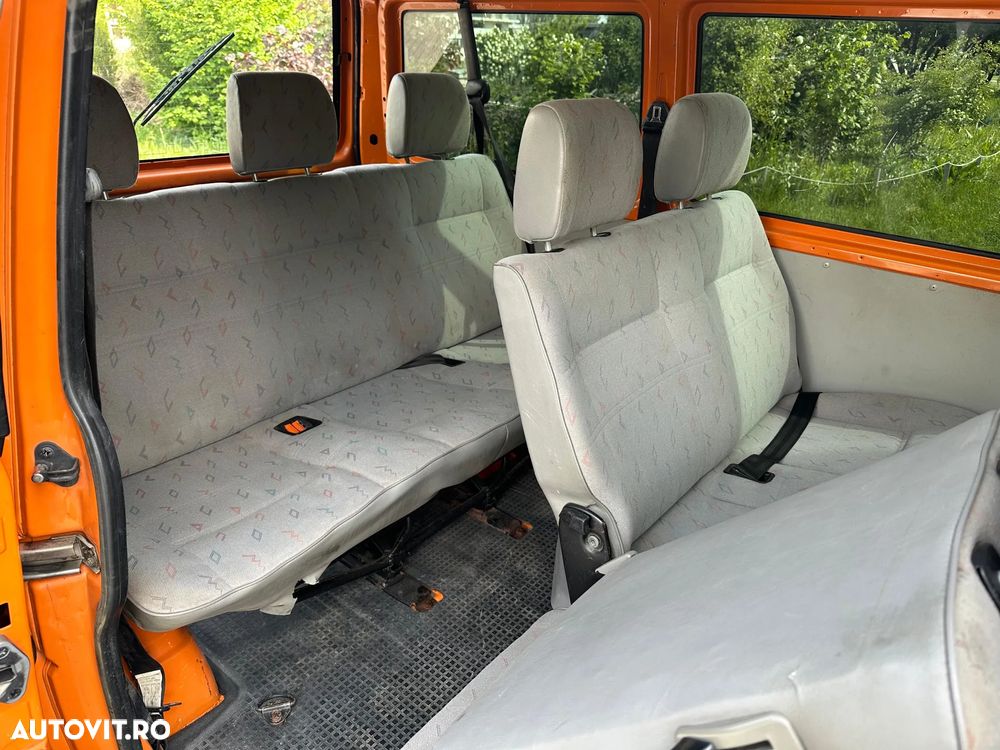 Volkswagen Transporter - 6