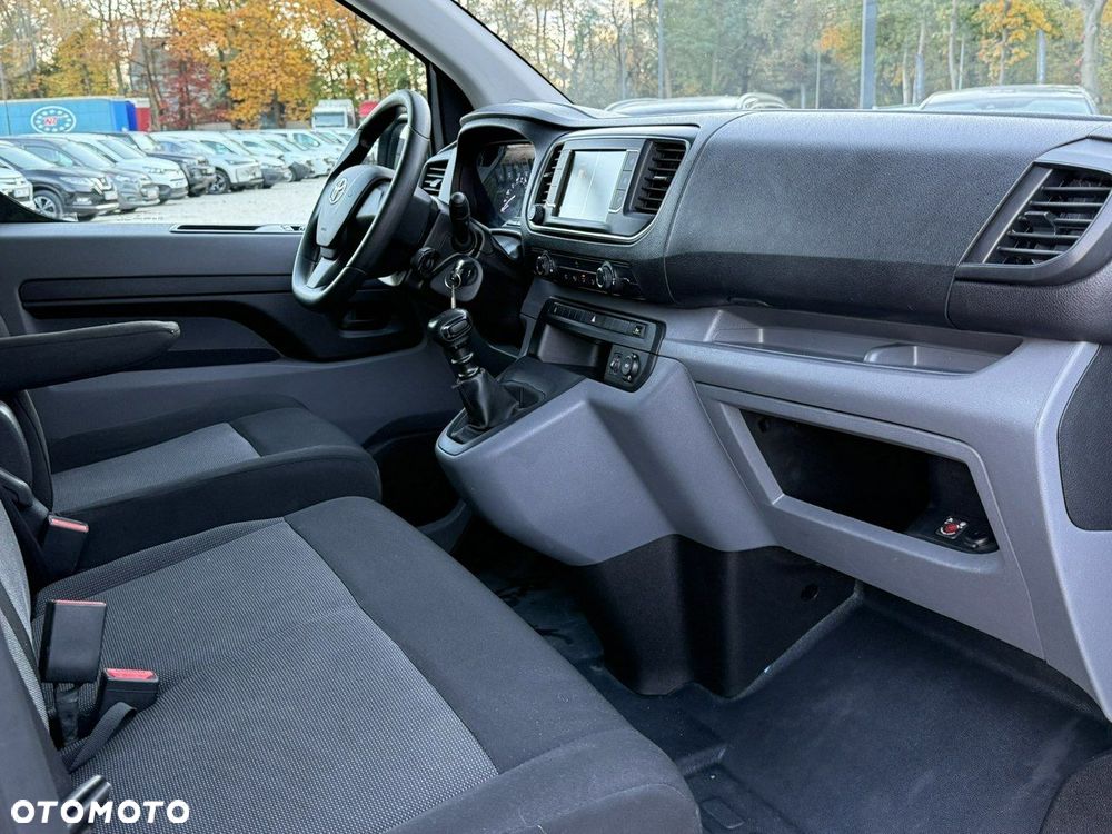 Toyota Proace Verso - 17