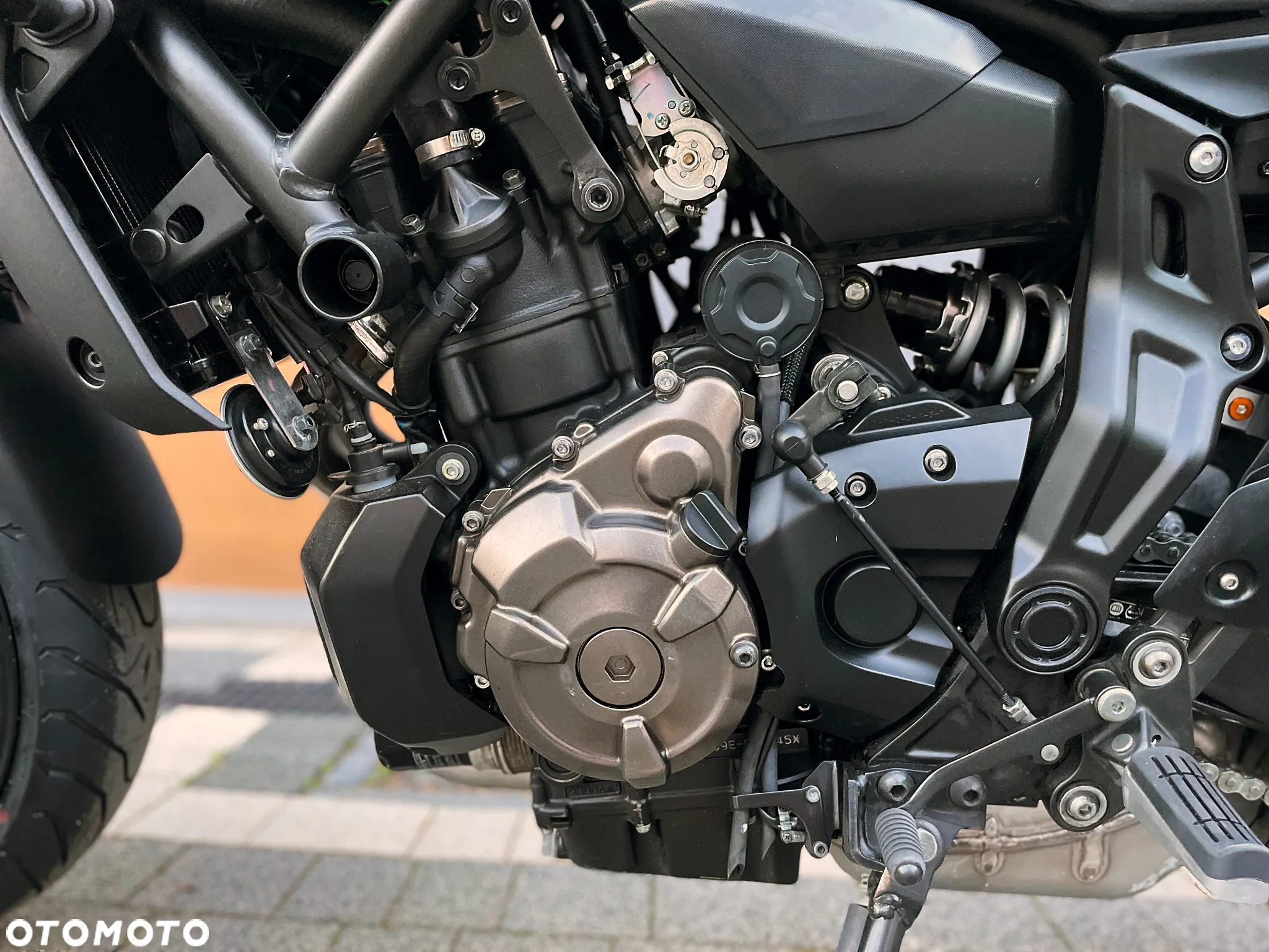 Yamaha MT - 9