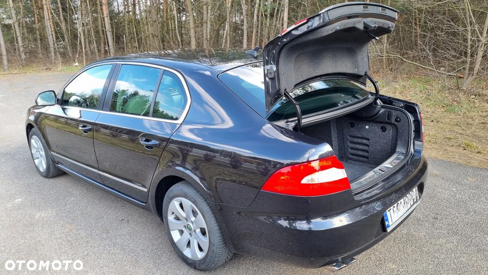 Skoda Superb 2.0 TDI Exclusive - 15