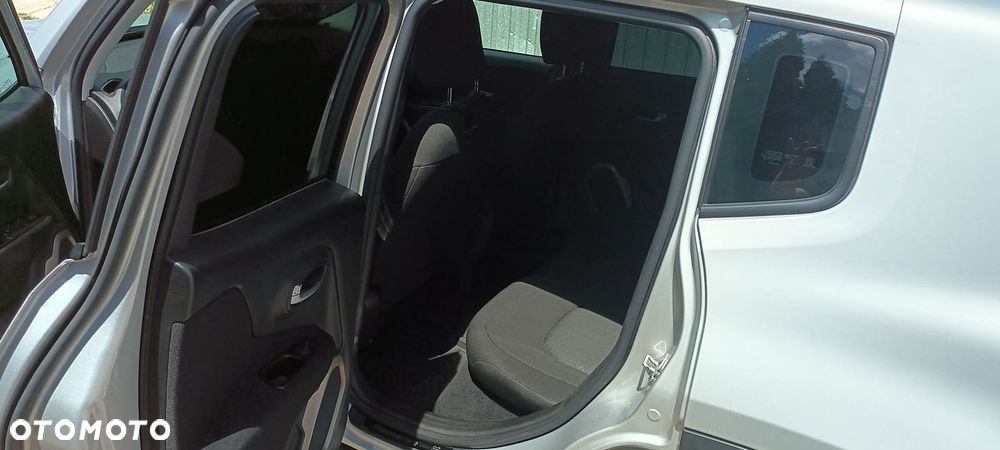 Jeep Renegade - 11