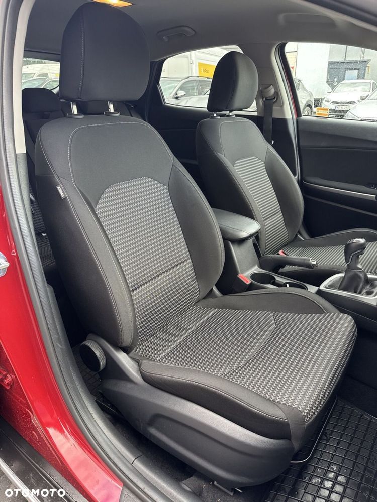 Kia XCeed 1.5 T-GDI M - 23