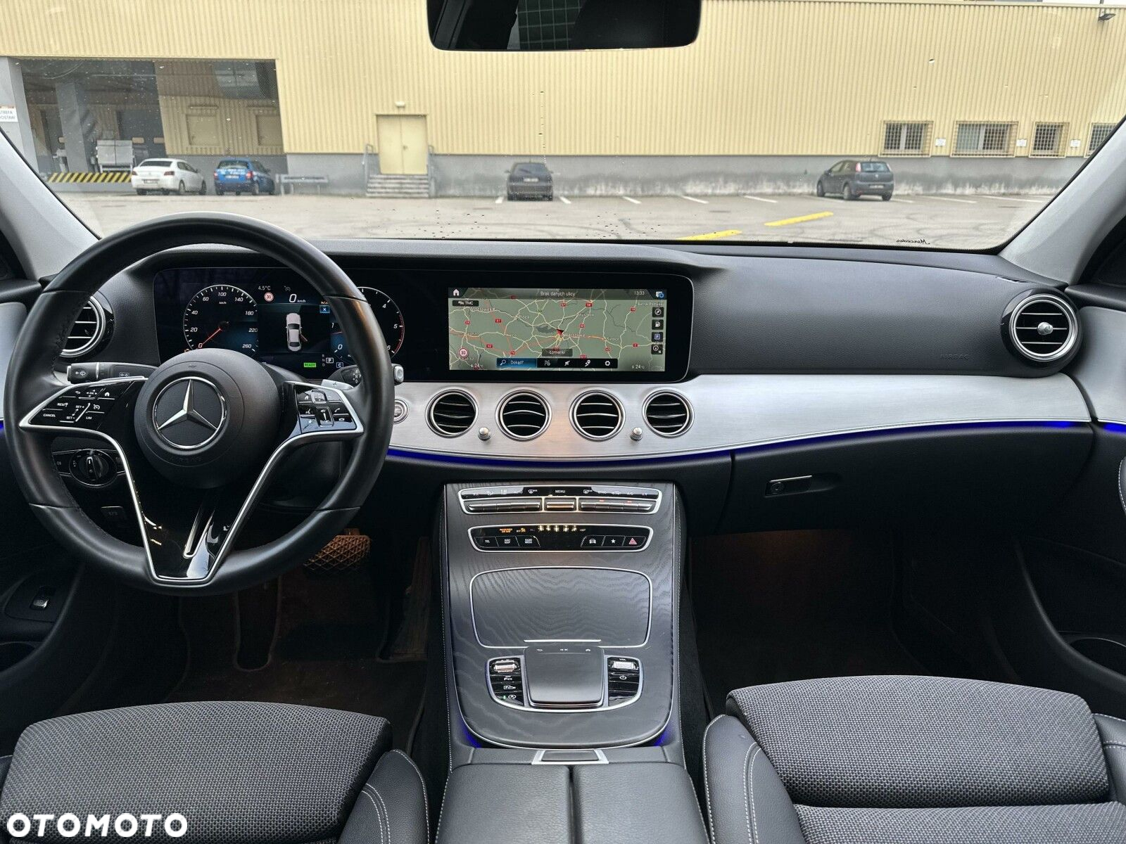 Mercedes-Benz Klasa E - 15