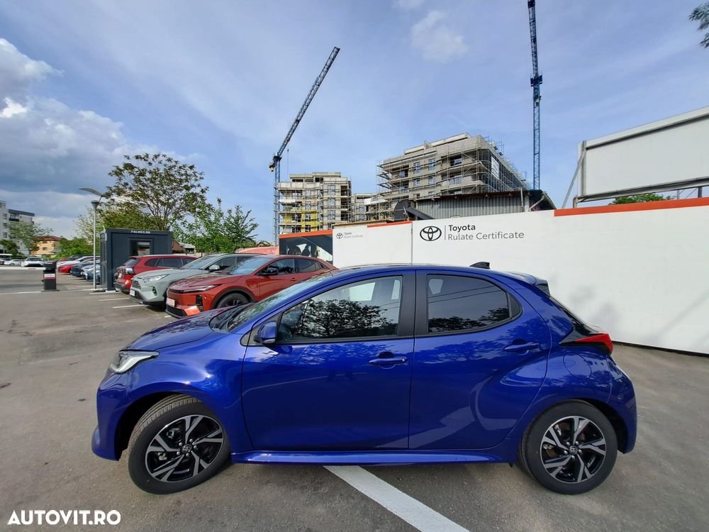 Toyota Yaris - 5