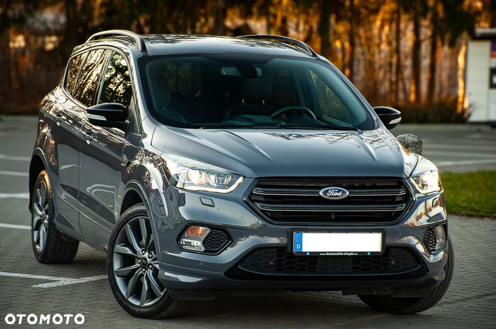 Ford Kuga 2.0 TDCi 4x4 ST-Line - 6