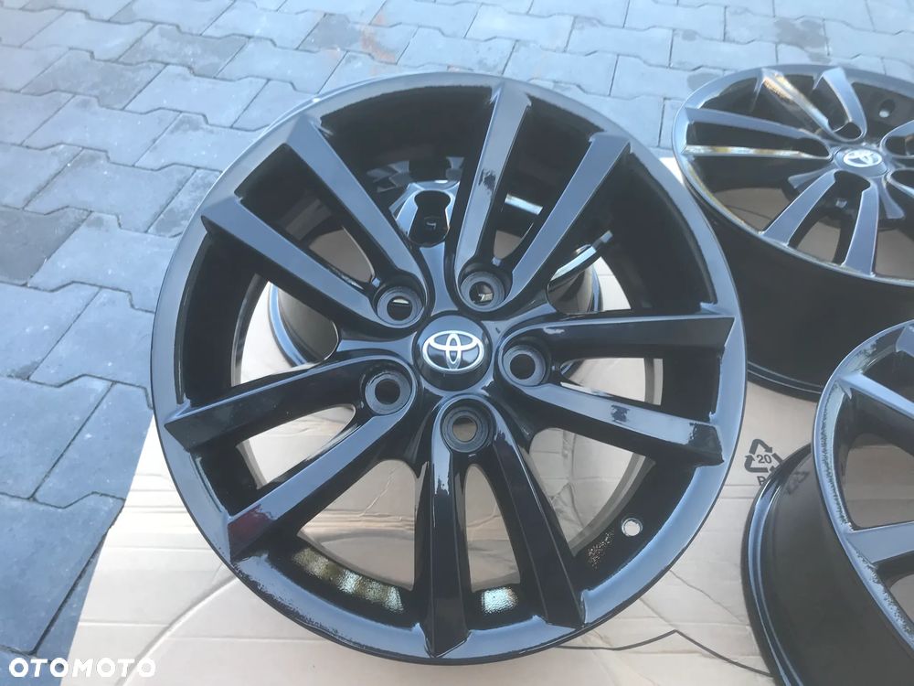 Felgi Toyota Auris Avensis Corolla Verso 6,5x16 5x114,3 ET45