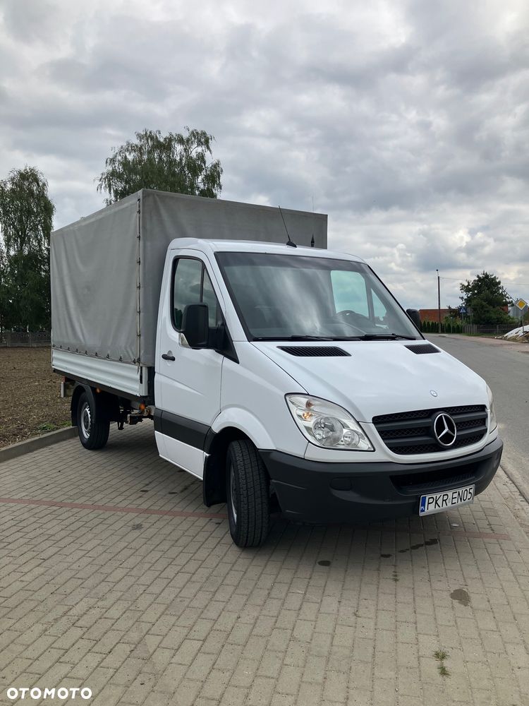 Mercedes-Benz Sprinter - 9