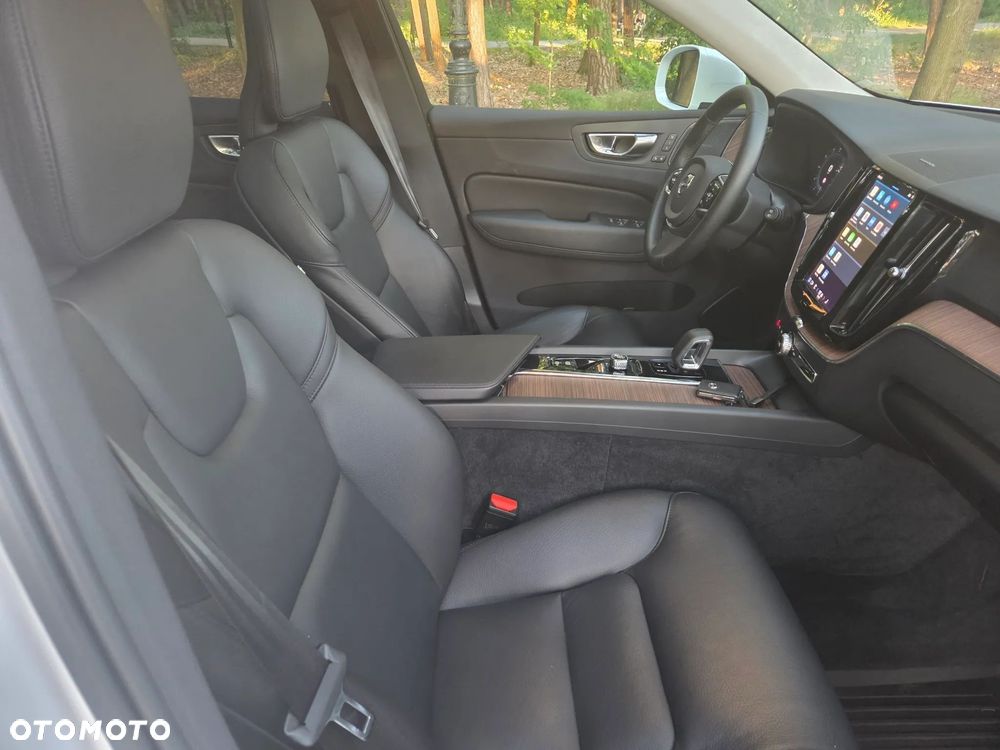 Volvo XC 60 B6 B AWD Inscription - 23