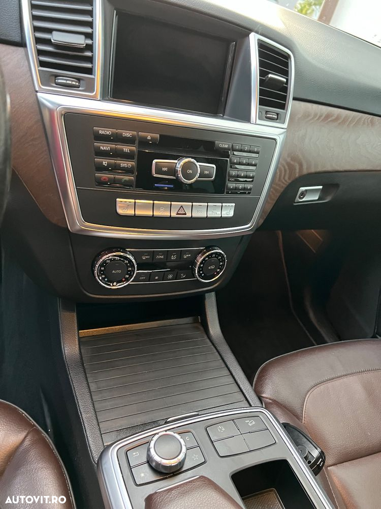 Mercedes-Benz ML 250 BlueTec 4MATIC Aut - 6