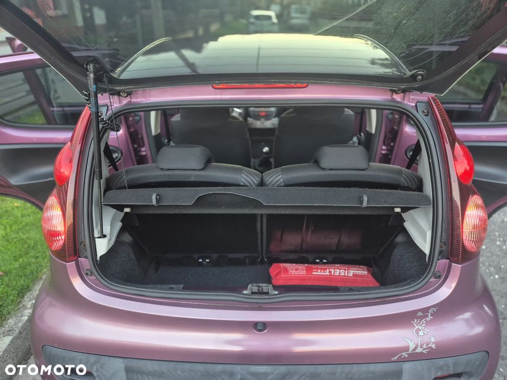 Peugeot 107 - 18