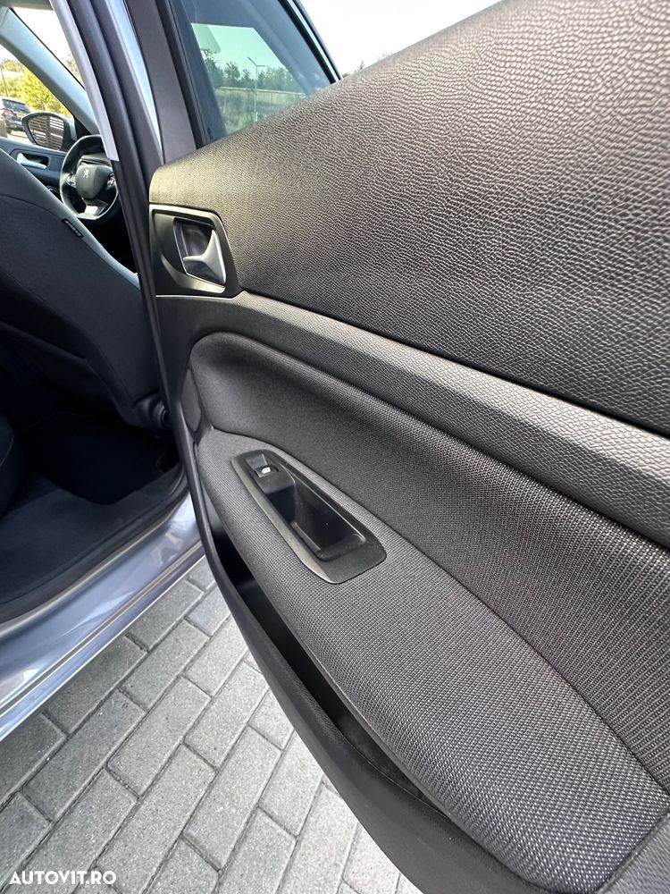 Peugeot 308 PureTech 130 GPF EAT8 Stop & Start Allure Business-Paket - 14