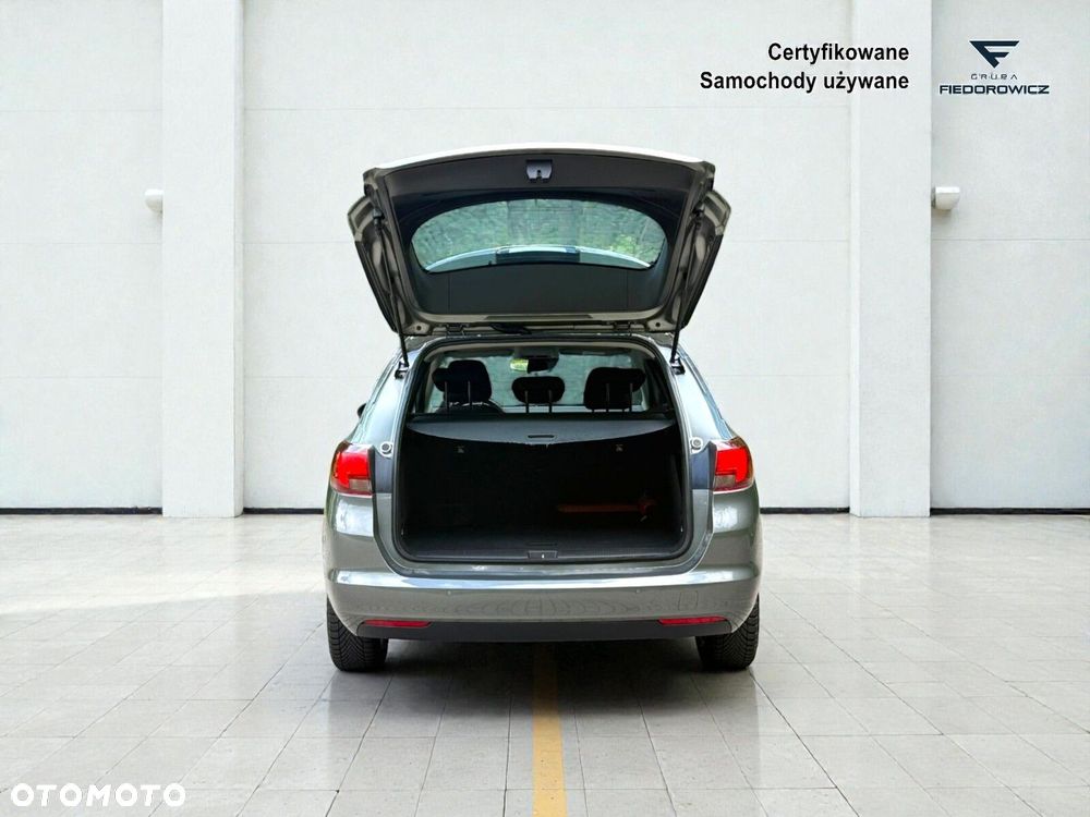 Opel Astra 1.2 T Edition S&S - 10
