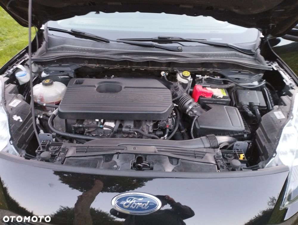 Ford Escape 2.0 EcoBoost AWD Titanium - 12