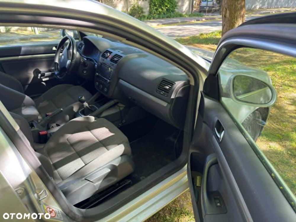 Volkswagen Golf 1.4 TSI Tour - 4