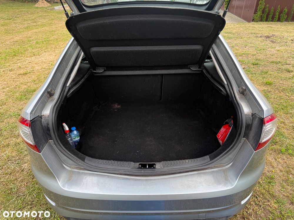 Ford Mondeo 2.0 Trend - 20