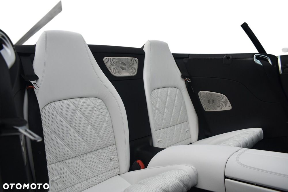 Mercedes-Benz SL AMG 63 4-Matic+ - 12