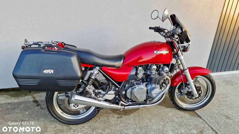 Kawasaki Zephyr - 2
