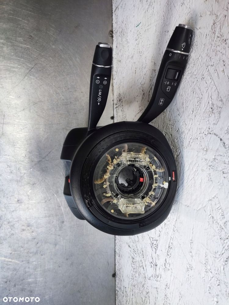 MERCEDES A KLASA W176 PRZEŁĄCZNIK ZESPOLONY MANETKI A2469003414