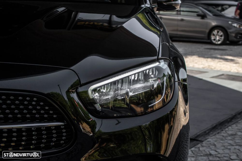 Mercedes-Benz E 300 de 4Matic T 9G-TRONIC Night Edition - 8