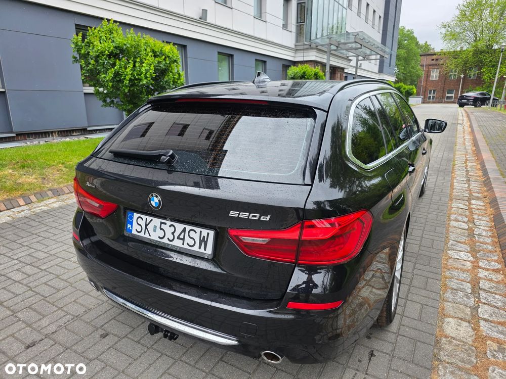 BMW Seria 5 520d Luxury Line - 10