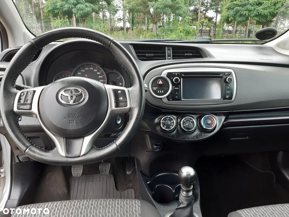 Toyota Yaris 1.33 VVT-i Comfort - 4
