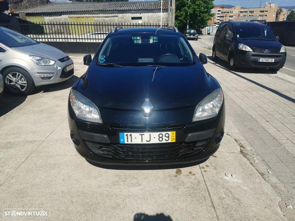 Renault Mégane Sport Tourer - 10