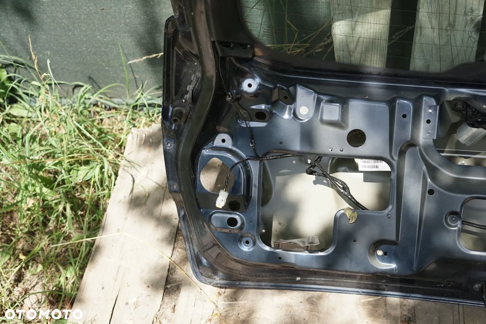 Klapa bagażnika tył Nissan Qashqai I J10 BW9G - 16