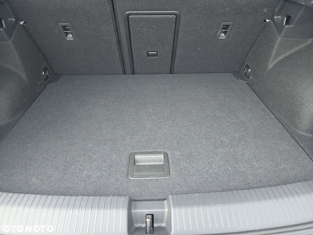 Volkswagen T-Roc 1.5 TSI R-Line DSG - 15