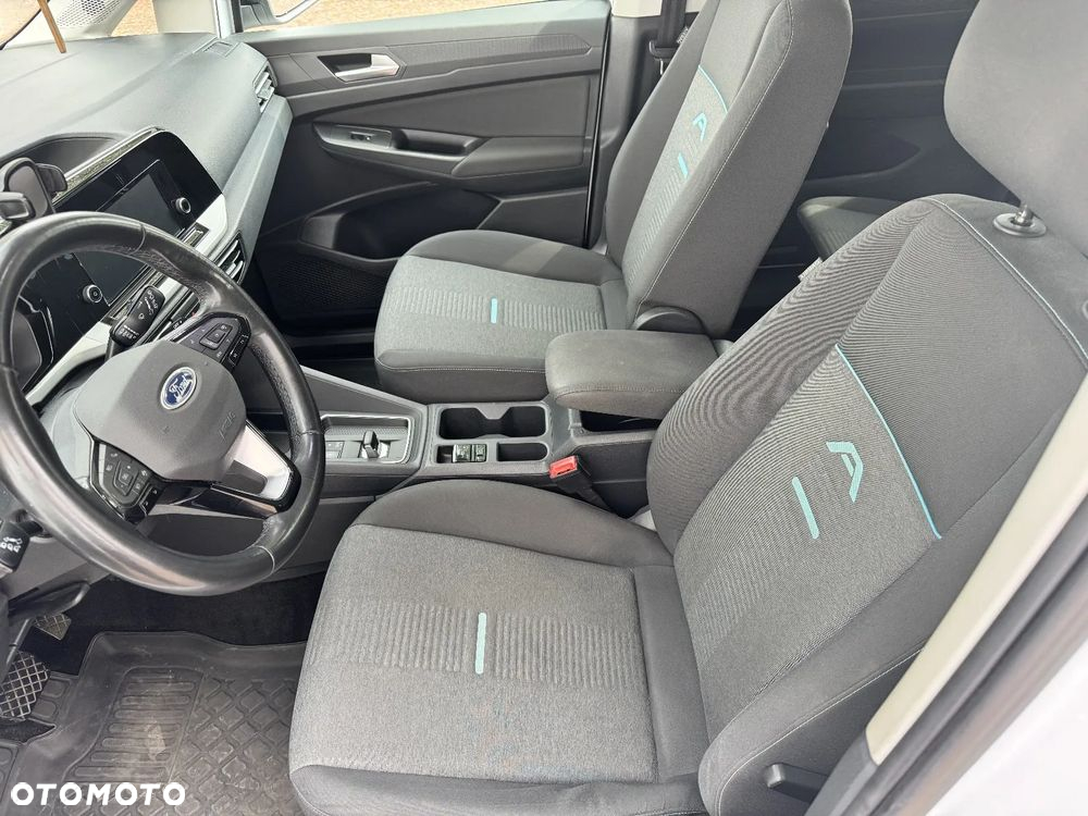 Ford Tourneo Connect Grand - 11