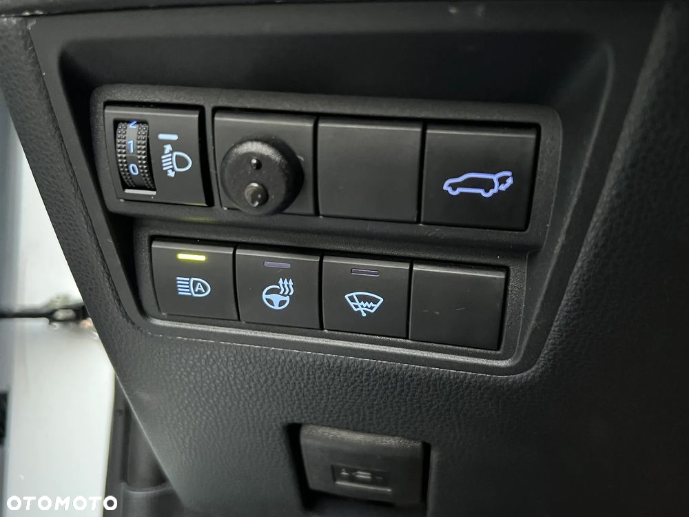 Toyota Yaris Cross Hybrid 1.5 Premiere Edition - 28