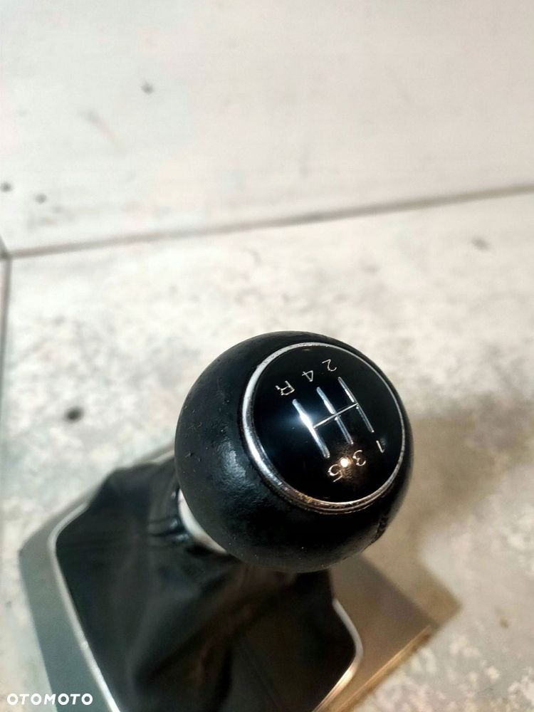 wybierak biegów audi a4 b6 s - line skóra - 3