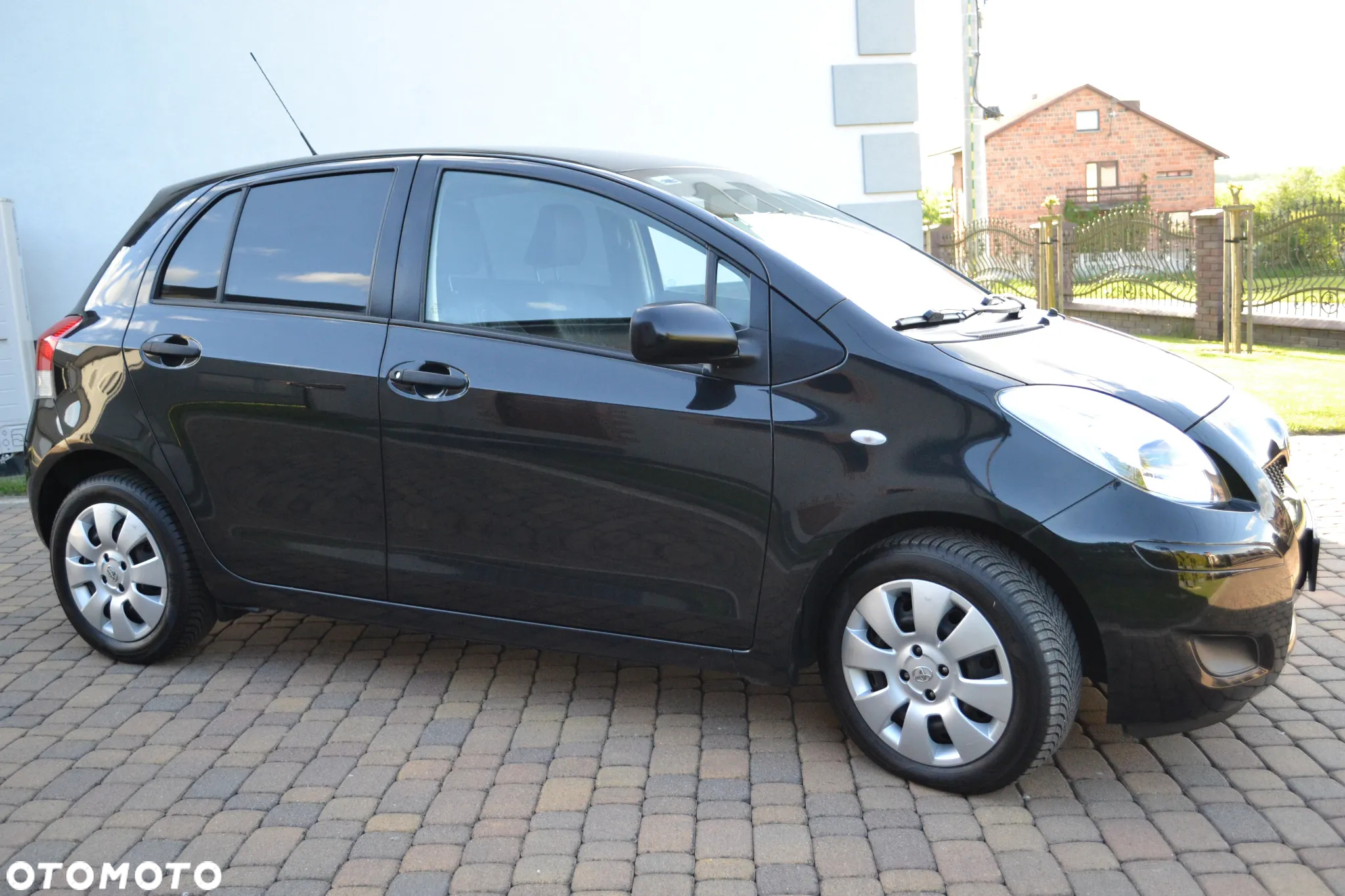 Toyota Yaris 1.33 Sol - 23