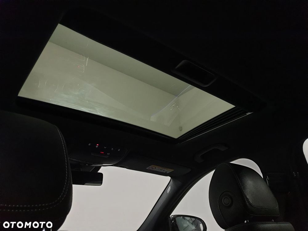 Mercedes-Benz Klasa E 300 de 4Matic 9G-TRONIC AMG Line - 32