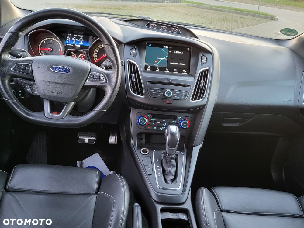 Ford Focus 2.0 TDCi ST-2 PowerShift - 14